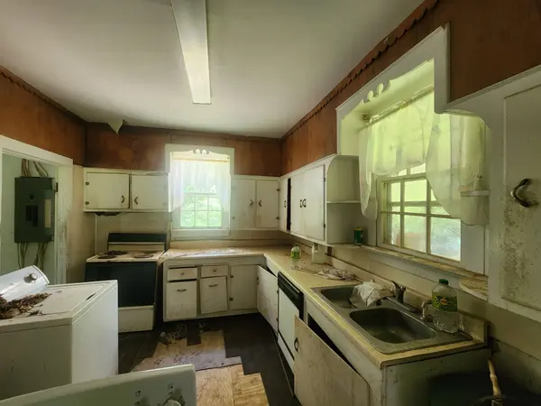 2350 Clifton Tpke, Waynesboro, TN 38485