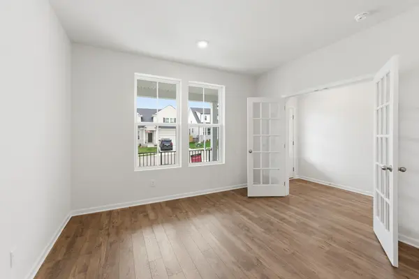 1027 Lionheart Drive, Hermitage, TN 37076