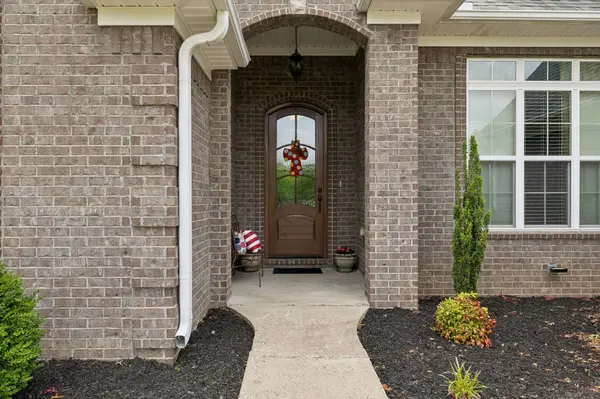 145 Airport Ct, Waverly, TN 37185
