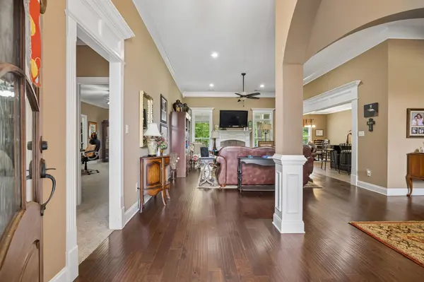 145 Airport Ct, Waverly, TN 37185