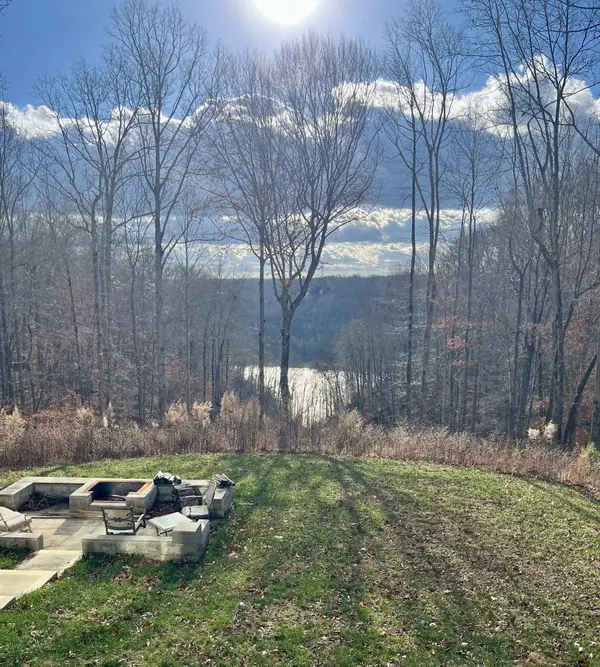 567 Riverwatch Trce, Sparta, TN 38583