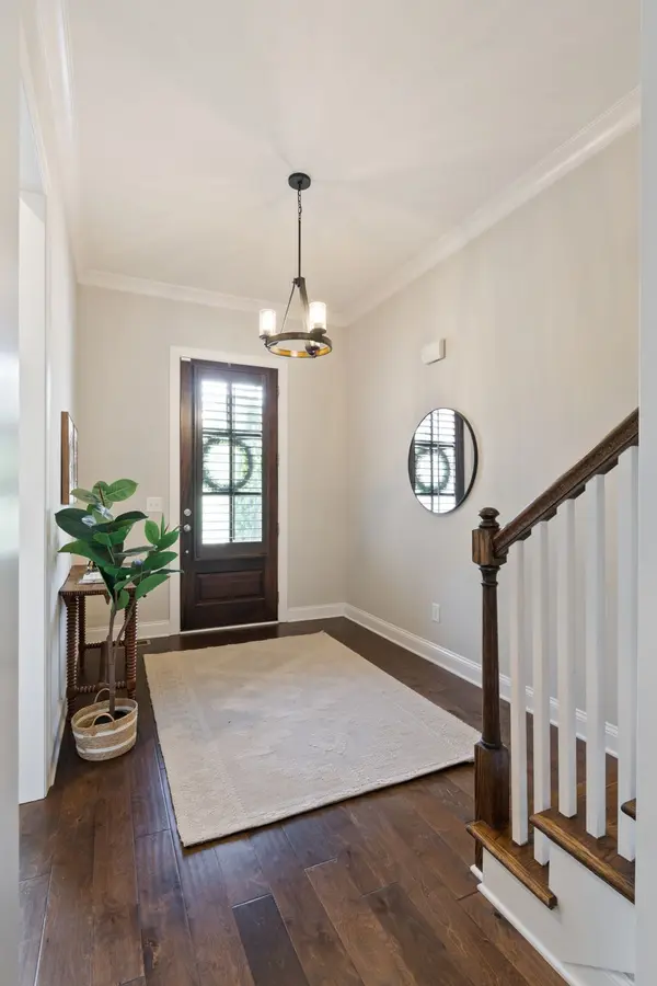 324 River Bluff Dr, Franklin, TN 37064