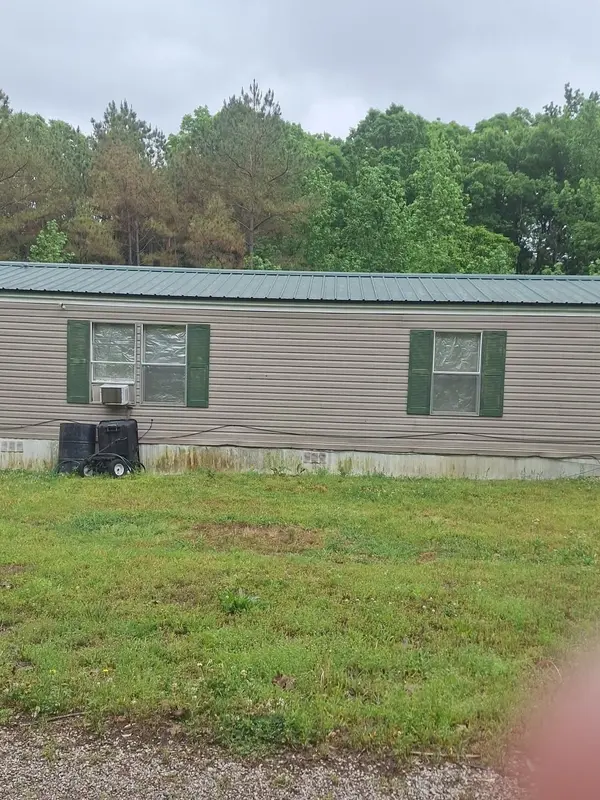40 Luther Ln, Bolivar, TN 38008