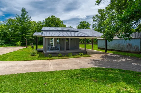 941 Shelbyville Hwy, Fayetteville, TN 37334