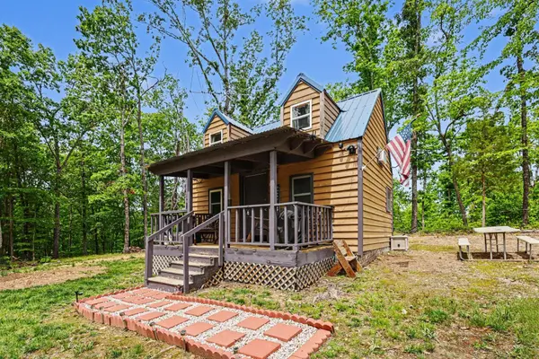 4179 Beaver Bend Dr #NE, Nunnelly, TN 37137