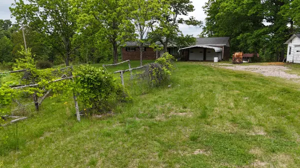 178 Lester Plunk Rd, Bethel Springs, TN 38315