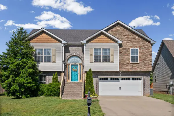 1160 Chinook Cir, Clarksville, TN 37042