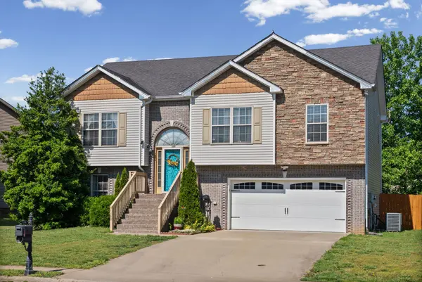 1160 Chinook Cir, Clarksville, TN 37042