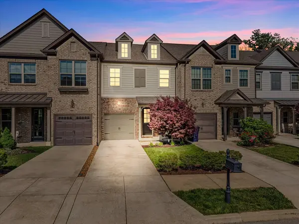 2599 Wellesley Square Dr,  Thompsons Station,  TN 37179