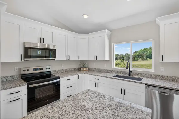 116 Bill Storie Road, Byrdstown, TN 38549