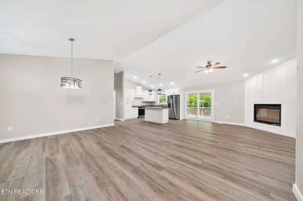 113 Highgate Drive, Crossville, TN 38558