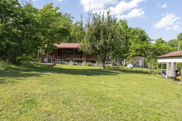 391 Gunson Ridge Rd, Cumberland City, TN 37050