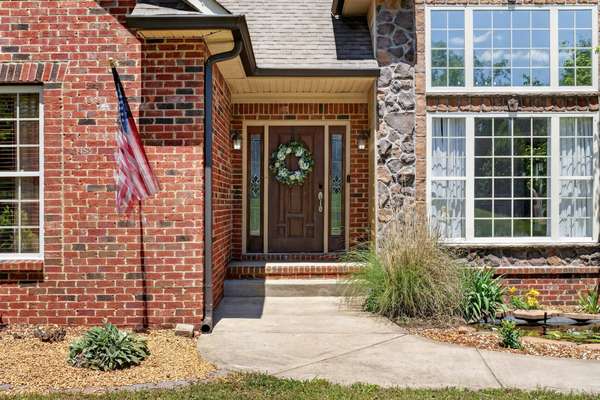 3663 Prestwicke Pl, Adams, TN 37010