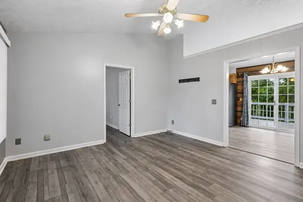 332 Kelsey Ct, La Vergne, TN 37086