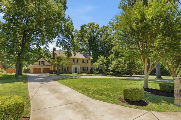936 Caldwell Ln, Nashville, TN 37204