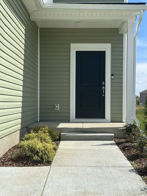 3271 Barrel Oak Pass, Columbia, TN 38401