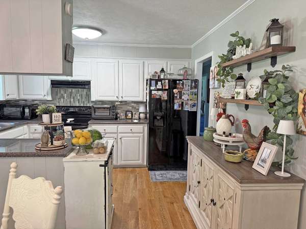 950 Hwy 203, Savannah, TN 38372