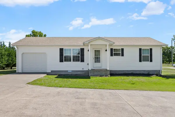 85 El Camino Real Dr, Cadiz, KY 42211
