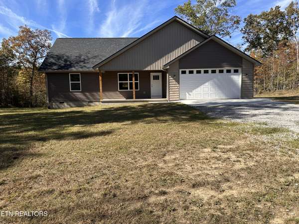 560 Saint Anthony Drive, Jamestown, TN 38556