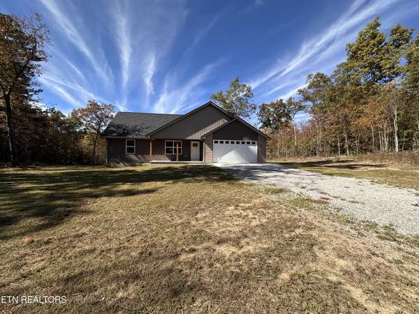 560 Saint Anthony Drive, Jamestown, TN 38556