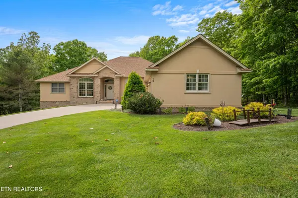 12 Dewsbury Terrace, Crossville, TN 38558