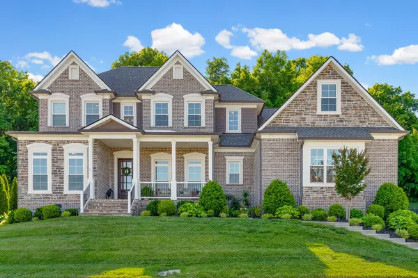 1432 Collins View Way, Clarksville, TN 37043