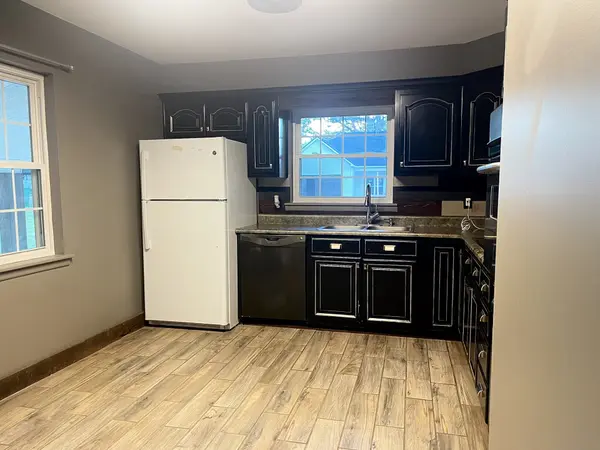 1612 Tennessee St, Sheffield, AL 35660