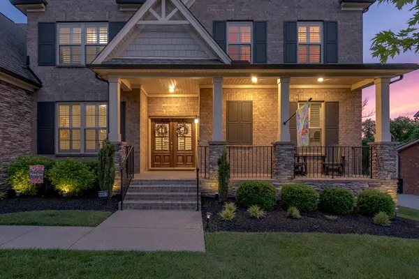 6681 Edgemore Dr, College Grove, TN 37046