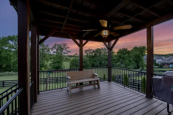 6681 Edgemore Dr, College Grove, TN 37046