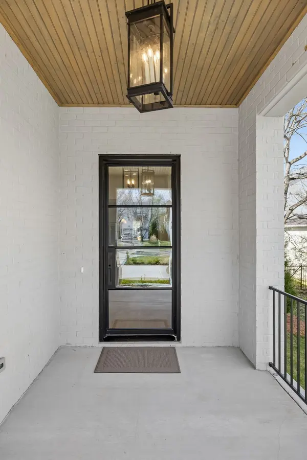 4153 Outer Dr, Nashville, TN 37204