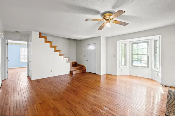 3879 Sadlersville Rd, Adams, TN 37010
