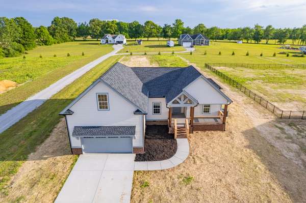 338 Dugout Rd, Summertown, TN 38483
