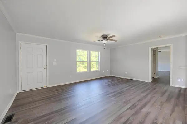 1125 Clifft Rd, Bolivar, TN 38008