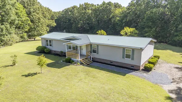 1125 Clifft Rd, Bolivar, TN 38008