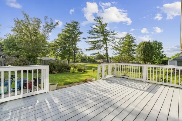1020 Bret Ridge Dr, Hermitage, TN 37076