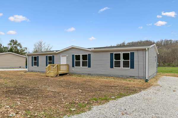 7263 Taylor Creek Loop, Nunnelly, TN 37137