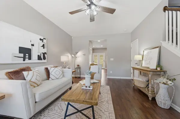 208 Bell Forge Ct, White Bluff, TN 37187