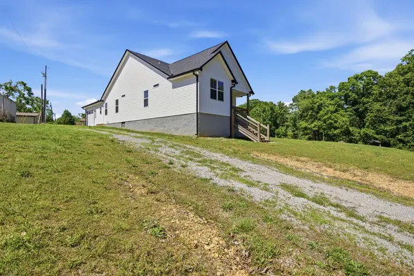 530 S Oak St, Hohenwald, TN 38462
