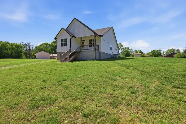 530 S Oak St, Hohenwald, TN 38462
