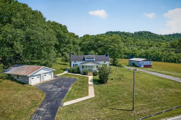 914 Wartrace Hwy, Pleasant Shade, TN 37145
