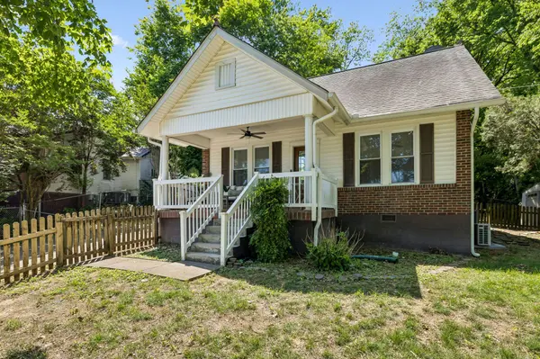 2687 Hartford Dr, Nashville, TN 37210
