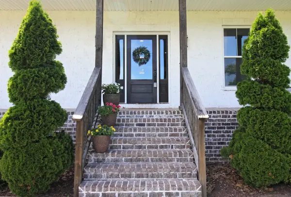 5142 Cross Plains Rd, White House, TN 37188
