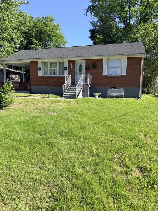 103 Willow St,  Ashland City,  TN 37015