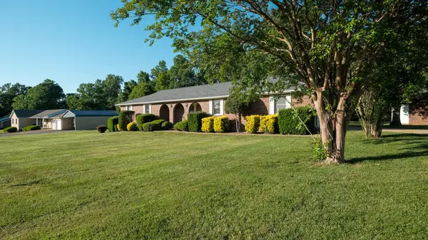 185 Savannah Dr, Buchanan, TN 38222