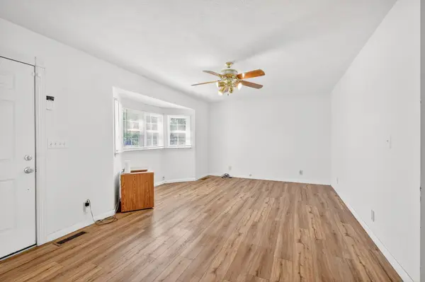 630 Edgefield Dr, Hohenwald, TN 38462