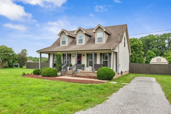 415 Daytona Dr, Cornersville, TN 37047