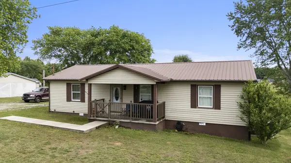 421 Shady Grove Rd, Flintville, TN 37335