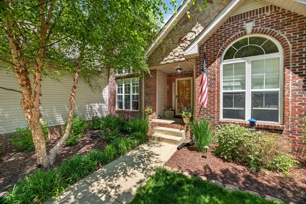 4377 Taylor Hall Ln, Adams, TN 37010