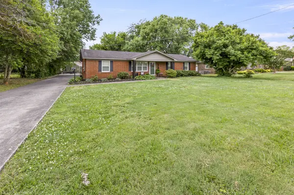 112 Bel Aire Dr, Winchester, TN 37398