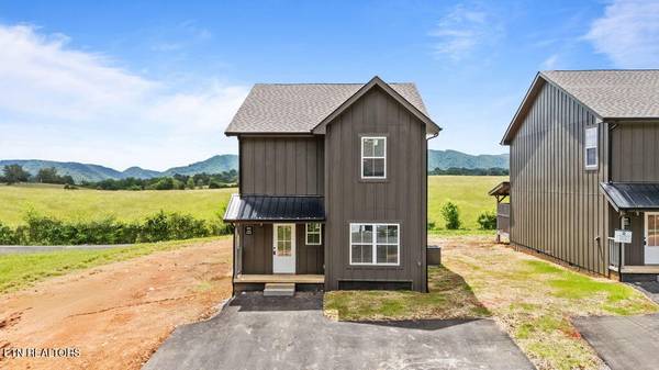 972 LACY CT, Sevierville, TN 37862